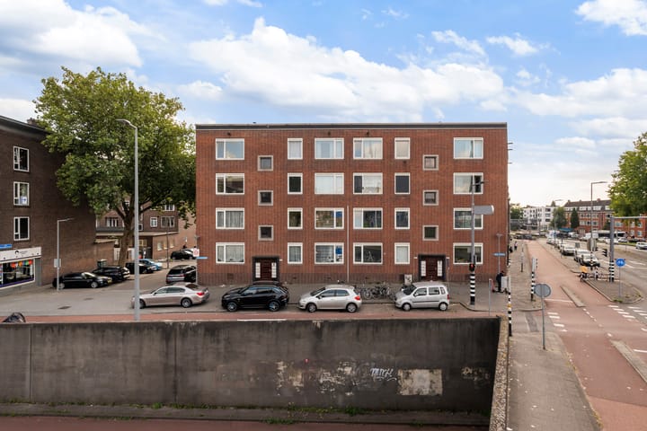 Photo 2 of Maastunnelplein 22-B