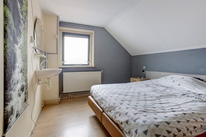 Foto 16 van Dertien Aprilstraat 22