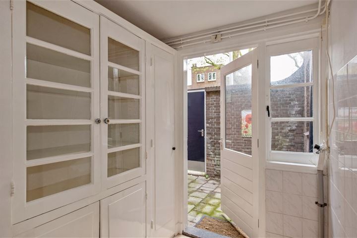 Bekijk foto 30 van Willemstraat 1