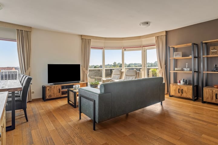 Foto 12 van Mathildastraat 42-A