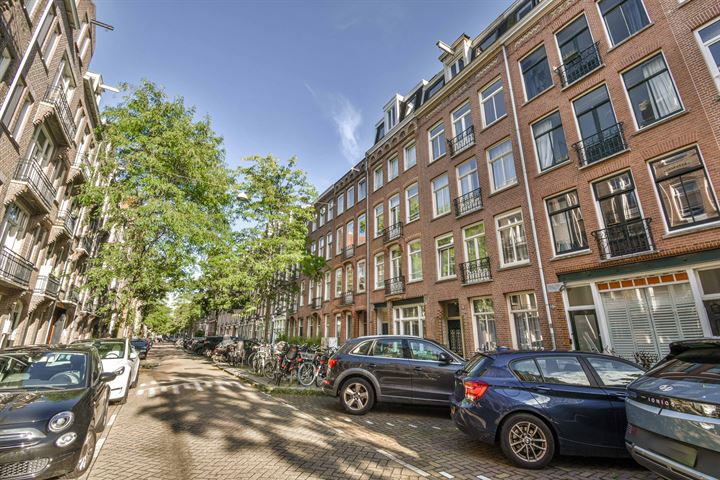 View photo 24 of Van Ostadestraat 40-E