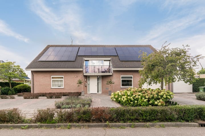 Charlotte de Bourbonlaan 9