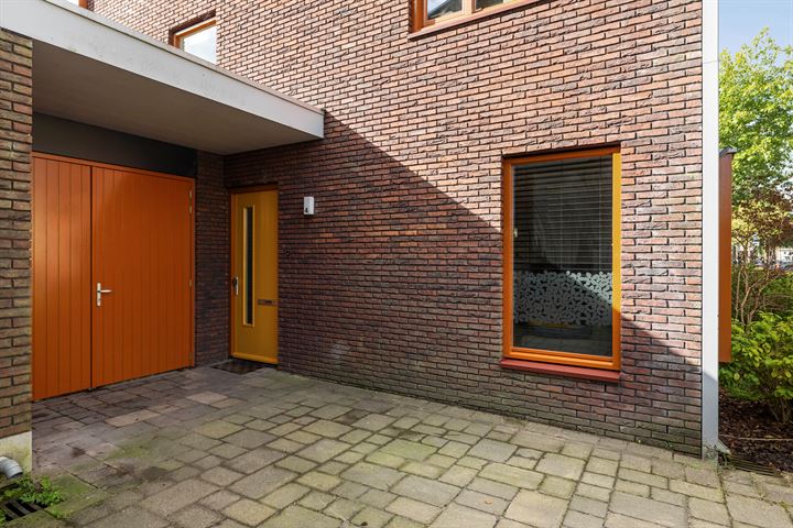 Bekijk foto 37 van Claes Jansz Visscherstraat 4