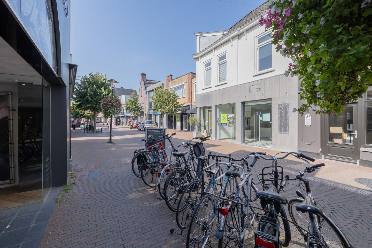 Bekijk foto 3 van Kanaalstraat 30