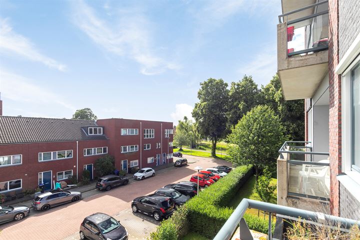 View photo 24 of Daelwijcklaan 188