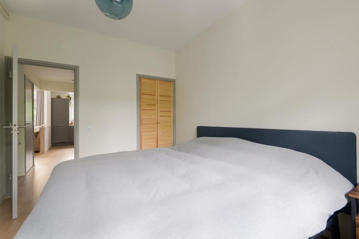 Foto 14 van Middenweg 113-2