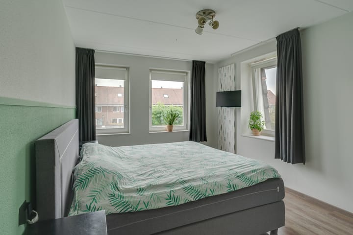 Foto 28 van Middeloo 15