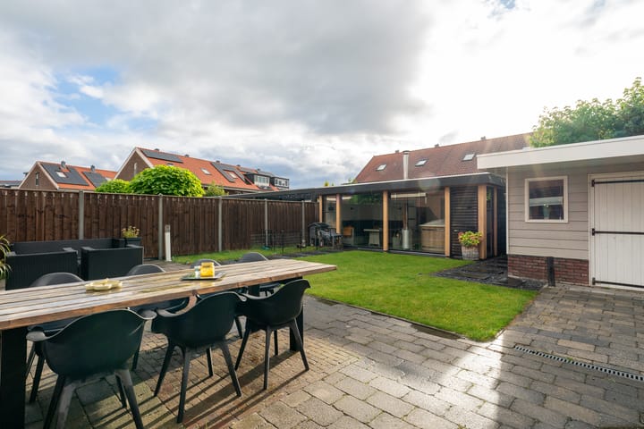 Foto 52 van Middeloo 15