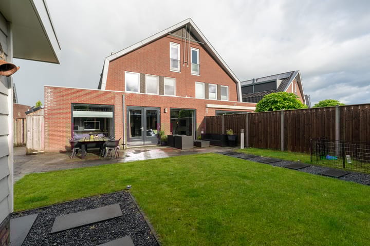 Foto 56 van Middeloo 15