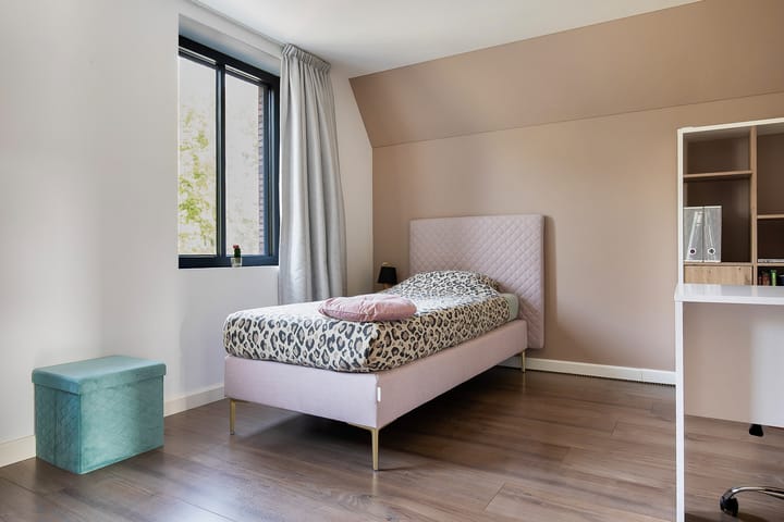 Foto 33 van Burgemeester Versteeghsingel 15