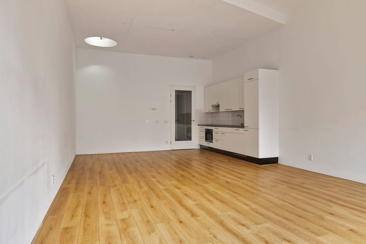 Foto 11 van De Genestetstraat 22