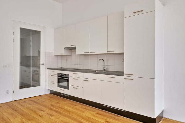 Foto 13 van De Genestetstraat 22