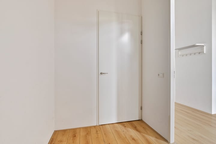 Foto 16 van De Genestetstraat 22