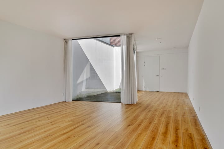 Foto 22 van De Genestetstraat 22