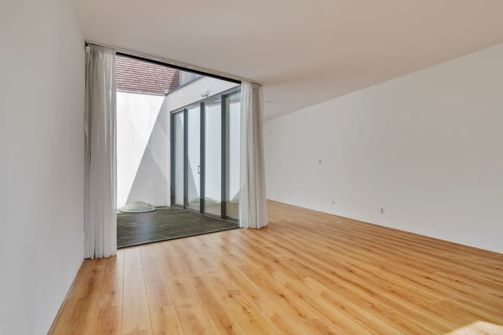 Foto 23 van De Genestetstraat 22