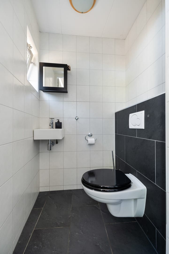 Foto 16 van Burgemeester van Engelenweg 195