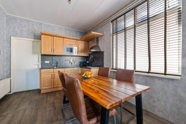 Foto 19 van Burgemeester van Engelenweg 195