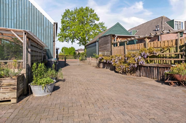 Foto 52 van Burgemeester van Engelenweg 195