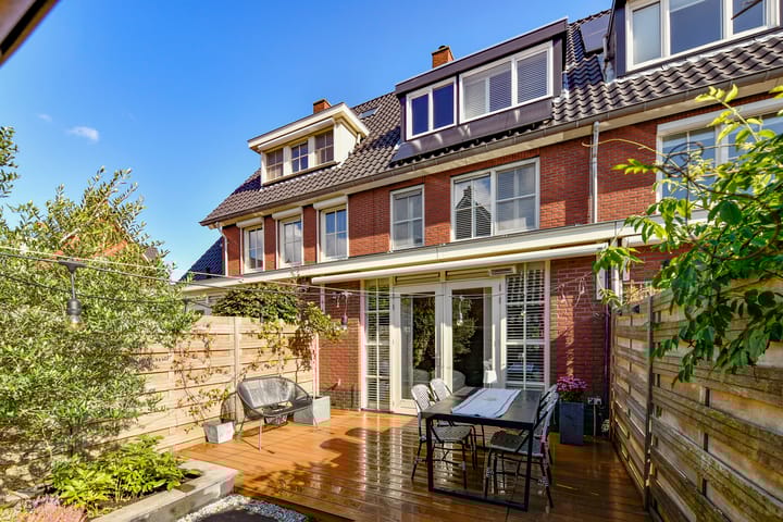 Foto 2 van Westhove 11