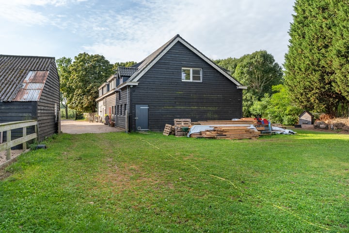 Bekijk foto 44 van Middelingenseweg 20