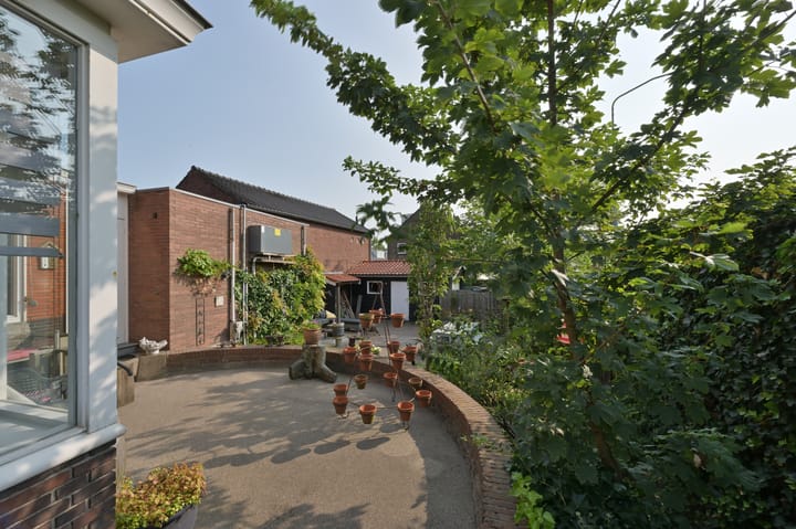 Foto 71 van Provincialeweg 240