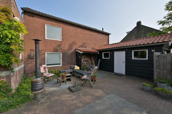 Foto 81 van Provincialeweg 240