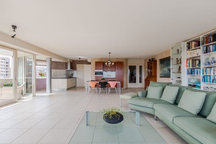 Foto 14 van Oosterweezenstraat 401