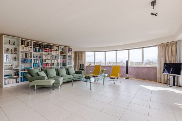 Foto 17 van Oosterweezenstraat 401