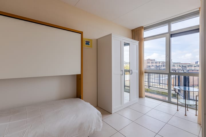 Foto 31 van Oosterweezenstraat 401