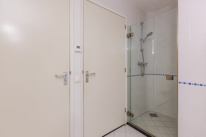 Foto 37 van Oosterweezenstraat 401