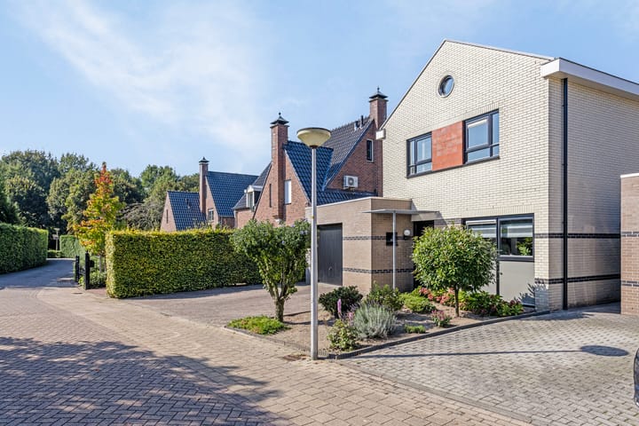 Foto 3 van Klaproos 37