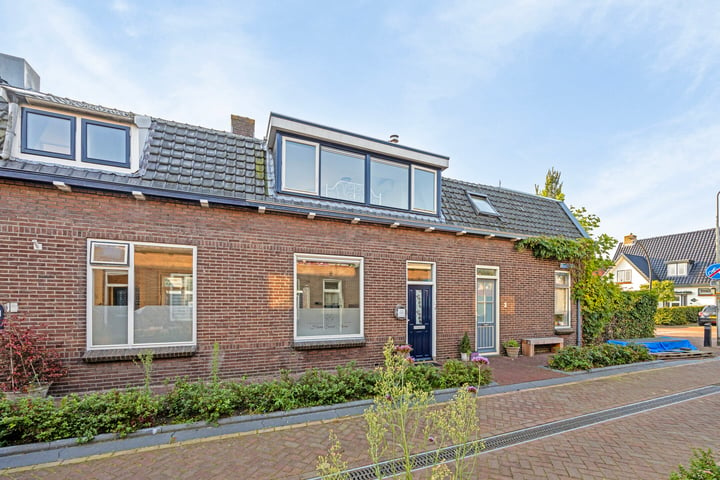 Bekijk foto 30 van Dekkerstraat 4