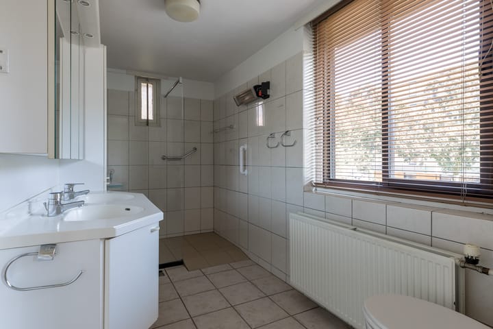 Foto 15 van Graaf Lodewijklaan 7