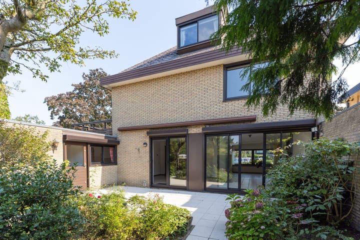 Foto 34 van Graaf Lodewijklaan 7