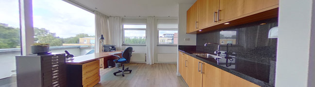 Bekijk 360° foto van studeerkamer van Charlotte de Bourbonlaan 9