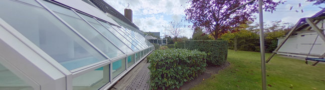 Bekijk 360° foto van achtertuin van Charlotte de Bourbonlaan 9