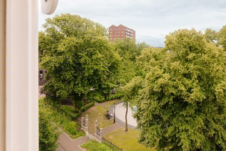 Photo 8 of Bellamyplein 16-4