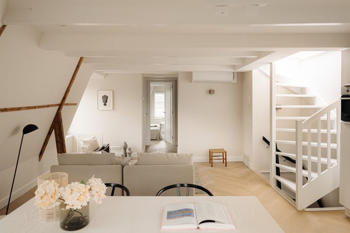 Photo 12 of Bellamyplein 16-4