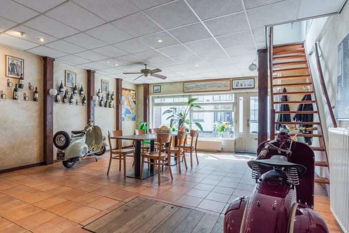 Foto 3 van Bloemendalsestraat 25