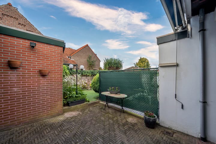 Foto 49 van Beekstraat 11