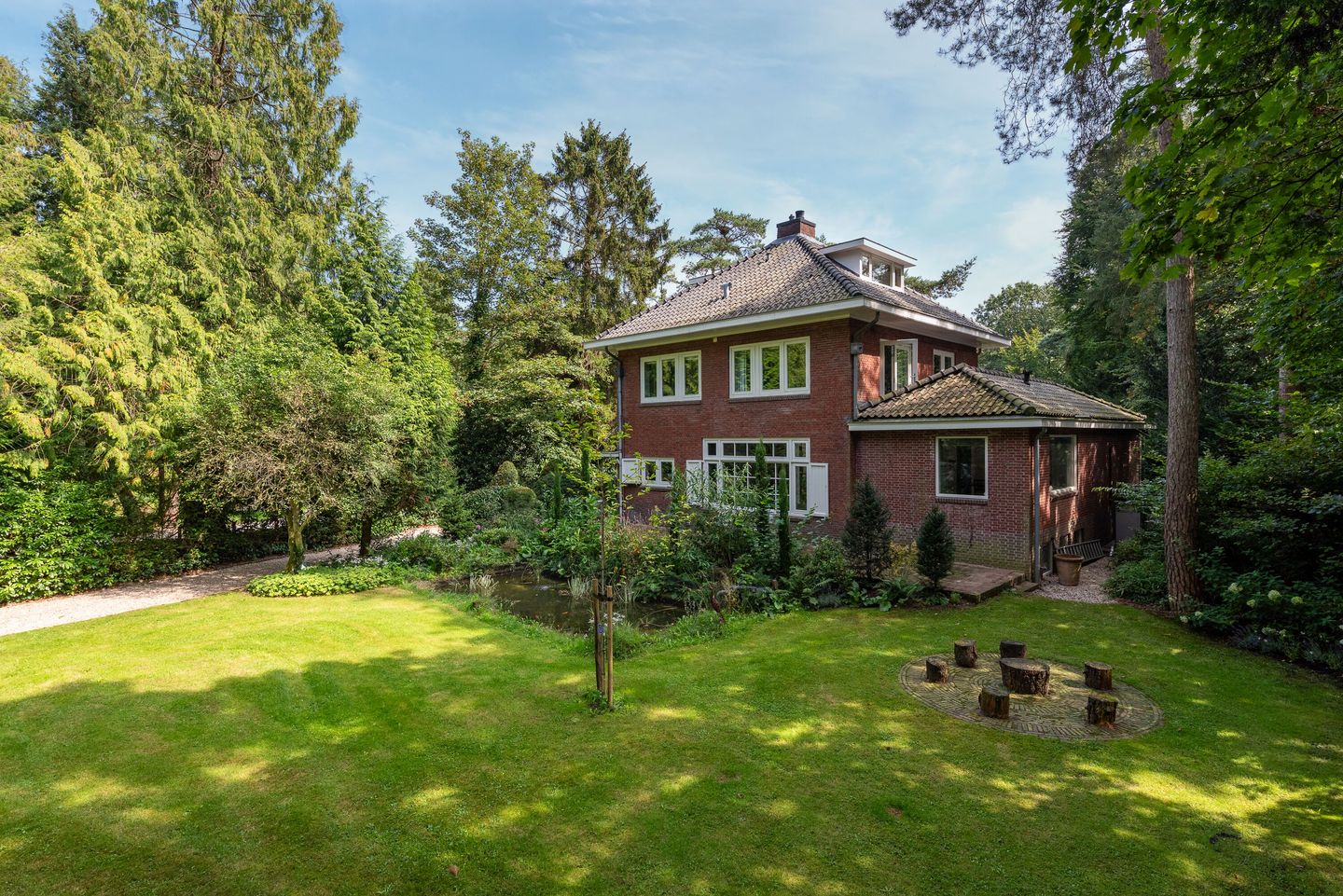 Foto 1 van Baarnseweg 8