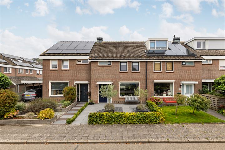 Bekijk foto 1 van Schokkerstraat 18