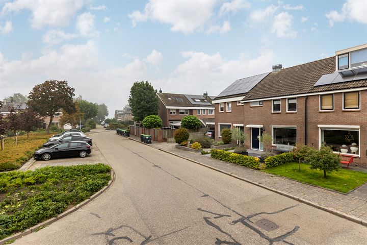 Bekijk foto 5 van Schokkerstraat 18