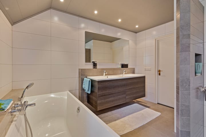 Foto 5 van Wilde Wingerd 132