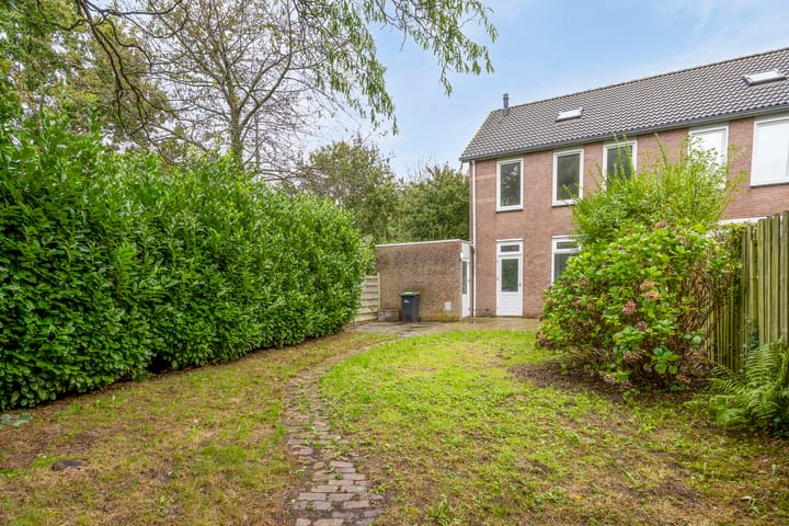 Foto 9 van Eglantier 59-A