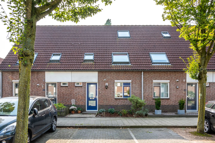 Bekijk foto 44 van Dukaatstraat 33