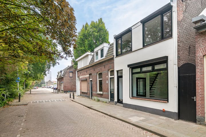 Photo 26 of Zuid-Oosterstraat 18