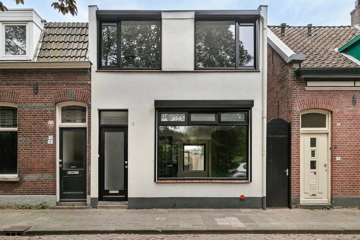 Photo 27 of Zuid-Oosterstraat 18