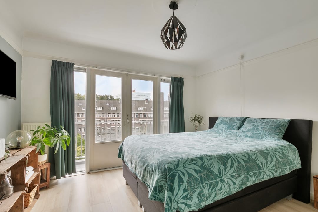 Foto 23 van Burgemeester Knappertlaan 243-B