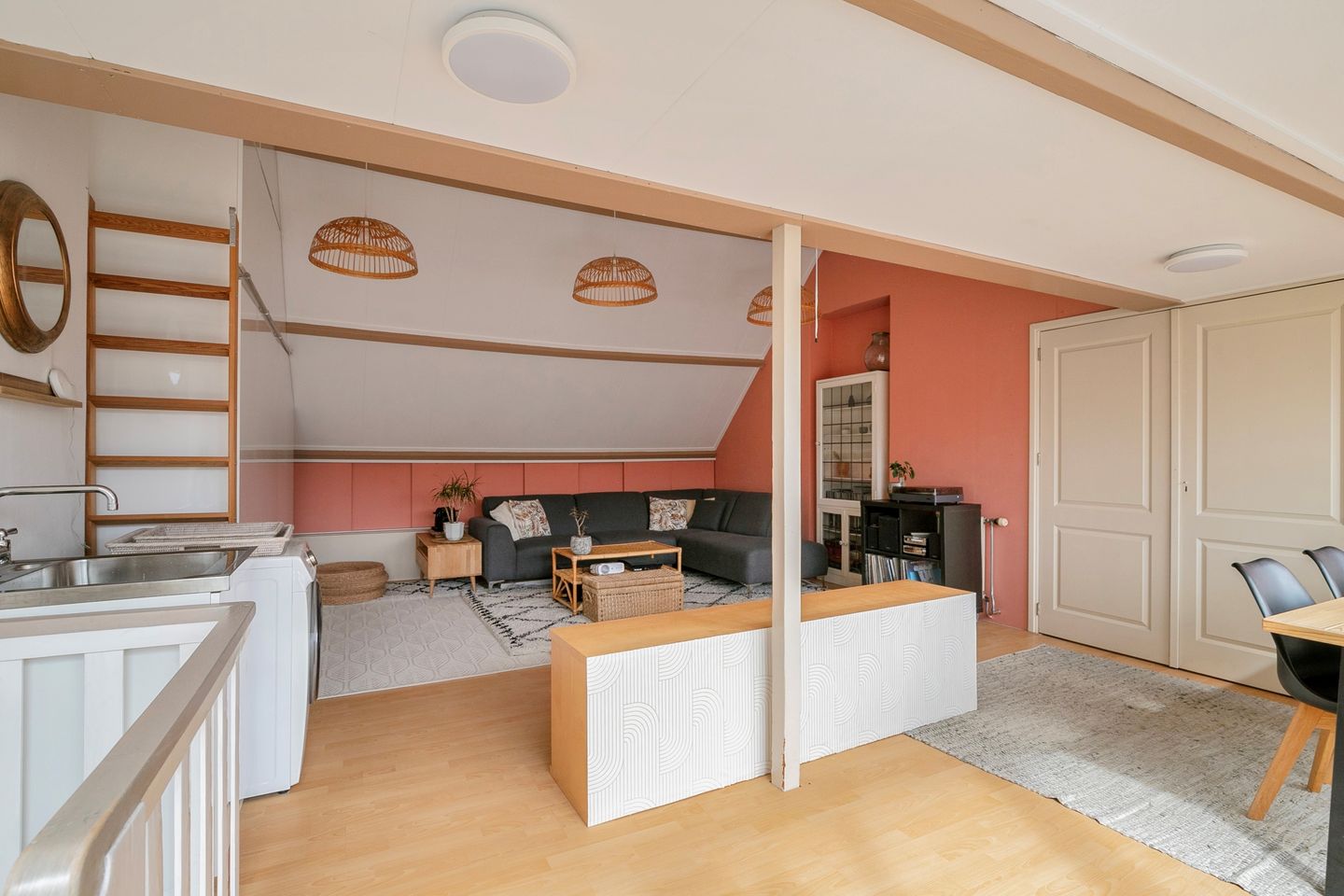 Foto 29 van Burgemeester Knappertlaan 243-B